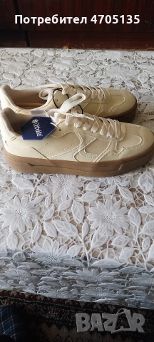 Маратонки Страдивариус , снимка 7 - Маратонки - 53275072