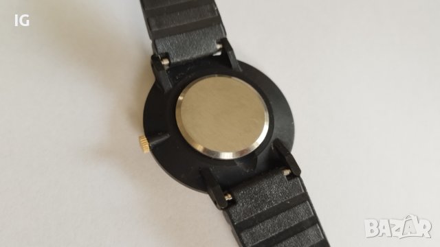 Стар, дамски механичен часовник Заря-VREMEX, СССР, снимка 3 - Колекции - 40838920
