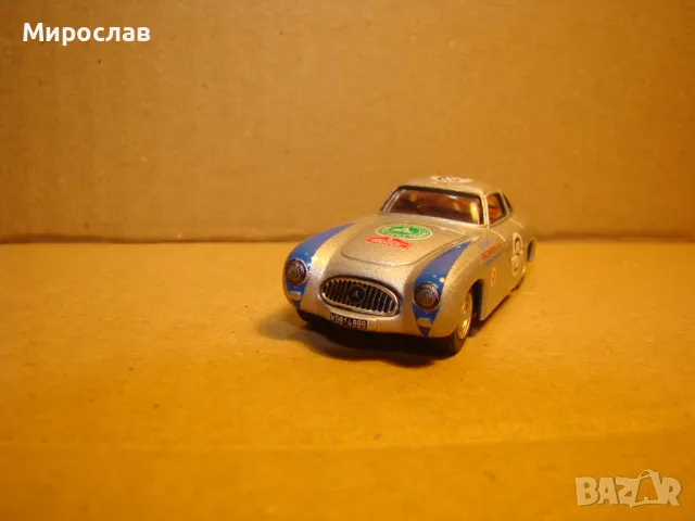 1:72 HONGWELL MERCEDES BENZ 300 SL ИГРАЧКА КОЛИЧКА МОДЕЛ, снимка 2 - Колекции - 48500721