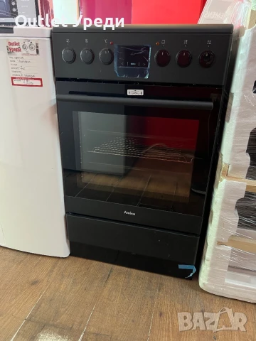 Тясна печка Amica SHC 11503 SM