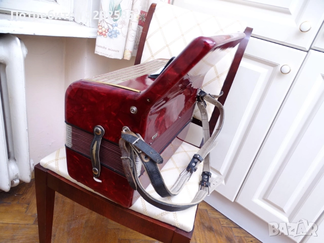 Акордеон Велтмайстер 60 баса, снимка 5 - Акордеони - 52511517