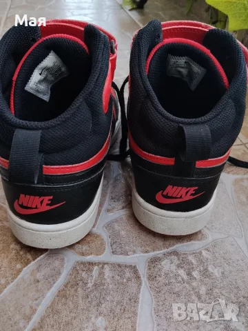 Високи маратонки Nike Court Borough Mid 2, снимка 2 - Маратонки - 56441773
