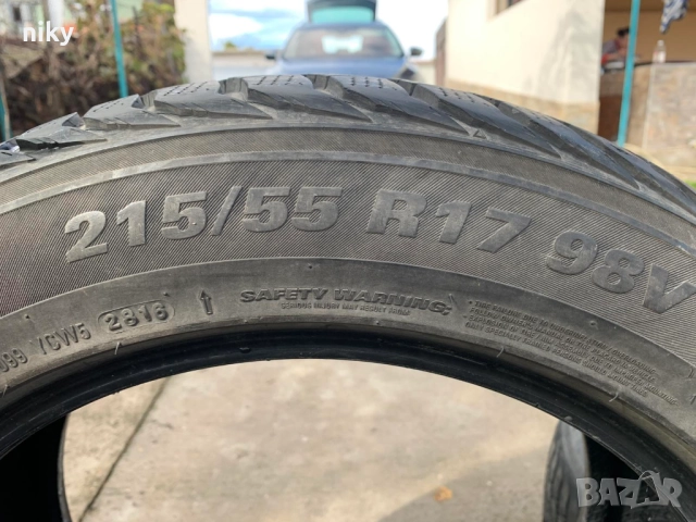 4бр. зимни гуми KUMHO WinterCraft WP71 215/55 R17 98V, снимка 3 - Гуми и джанти - 52245417