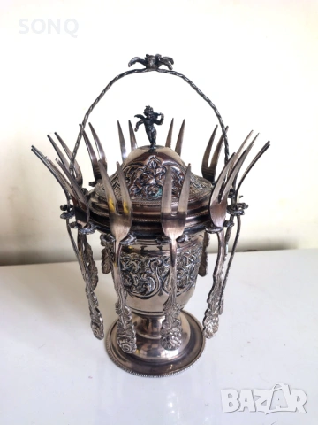 Прекрасен Посребрен Стар Съд Със Вилички, снимка 2 - Антикварни и старинни предмети - 54020241