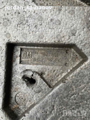 Поставка за инструменти на Opel ASTRA H само за 10лв. 13162851, снимка 3 - Части - 44334326