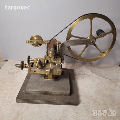 уникален старинен часовникарски струг