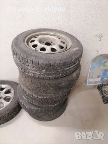 Продавам 4 бр лети джанти 15 цола с зимни гуми , снимка 2 - Гуми и джанти - 48758528