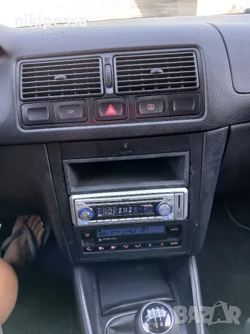 продавам vw golf 1.9tdi-90к.с , 2004г. ,комби, снимка 4 - Автомобили и джипове - 55739787
