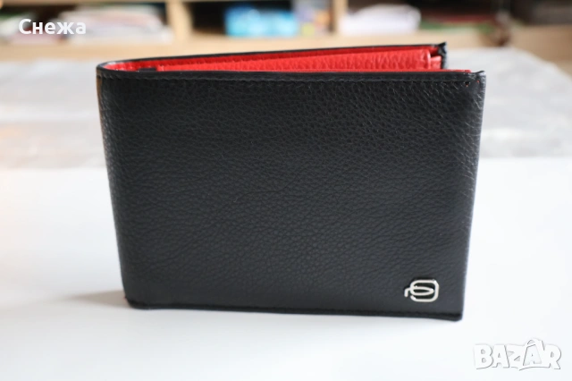 Piquadro Splash с RFID защита портфейл с лек дефект