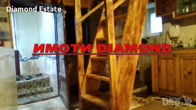 Двуетажна къща в село Поройна, общ. Първомай, снимка 8 - Къщи - 49401015