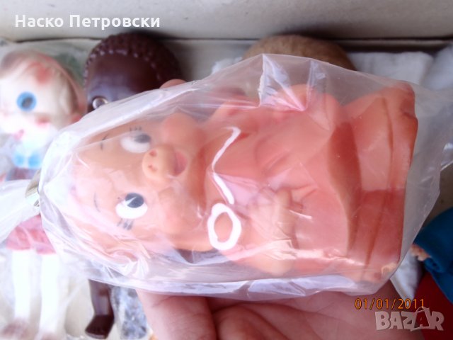 Кукли ретро от СОЦА + дрешки за тях - Неразопаковани - Чисто Нови, снимка 6 - Кукли - 28165584