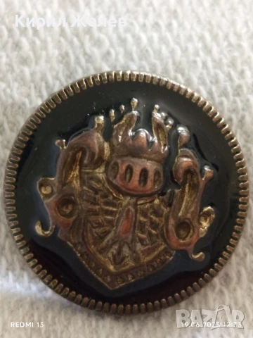 Четири стари копчета с релефен дизайн корона и герб за КОЛЕКЦИЯ ДЕКОРАЦИЯ 43849, снимка 5 - Други ценни предмети - 50723014
