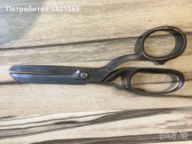 Стара ножица J.A.Henckels, снимка 1 - Антикварни и старинни предмети - 40878380