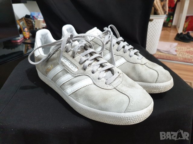 кожени маратонки Adidas Gazelle, снимка 2 - Детски маратонки - 31871947