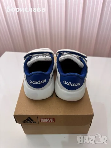 Детски маратонки Adidas, снимка 3 - Детски маратонки - 56294201