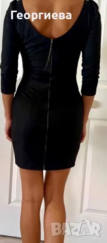 Парти/коктейлна мека рокля Guess, снимка 4 - Рокли - 55678536