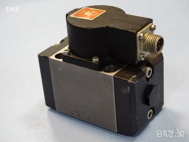 Серво клапан KOEHRING 120AB servo valve PSL-2019V, снимка 4 - Резервни части за машини - 37999246