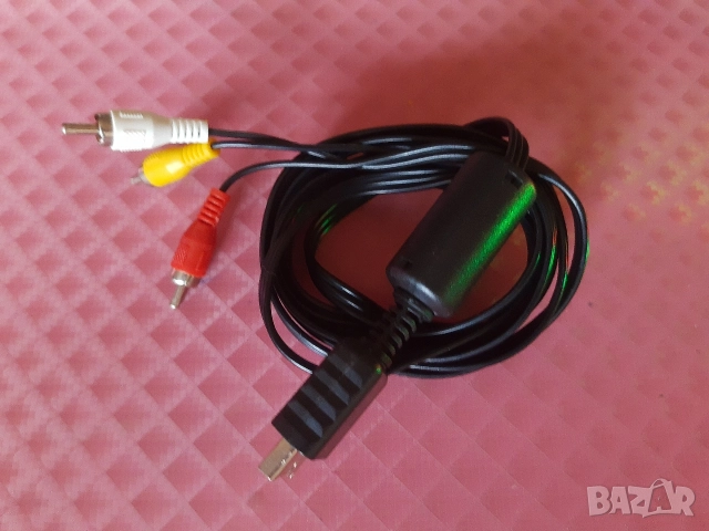 Чисто нов кабел A/V за Playstation 2