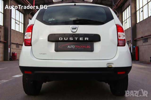 Dacia Duster 1.6 Газ/Бензин, снимка 7 - Автомобили и джипове - 52772541