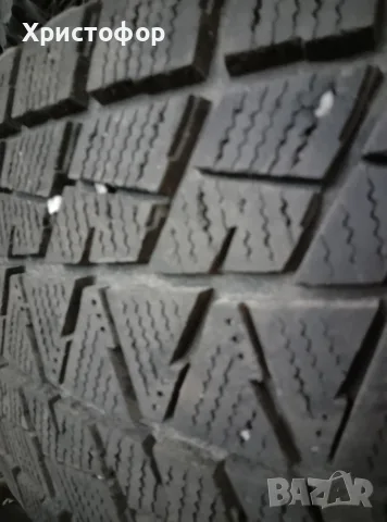 2бр. bridgestone blizzak 235 65 17, снимка 6 - Гуми и джанти - 56008056