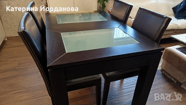 Трапезна маса с 4 стола , снимка 4 - Маси - 54006677