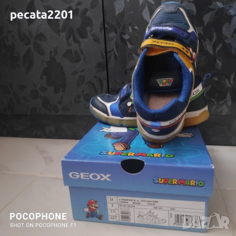 Продавам - детски светещи маратонки Geox Nintendo Super Mario номер 34