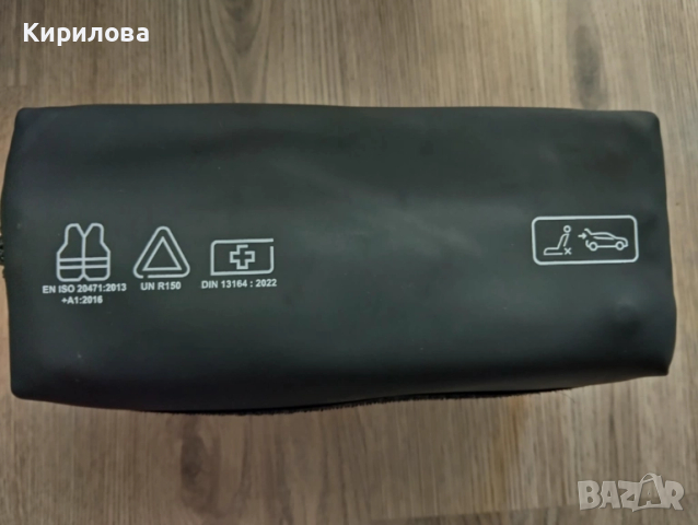 Оригинална Авто Аптечка и авариен комплект за Cupra, снимка 2 - Аксесоари и консумативи - 51978853