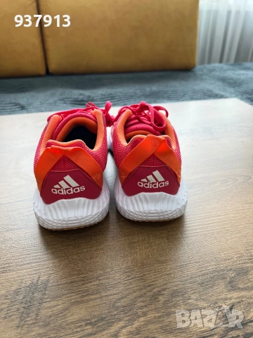 Дамски маратонки Adidas , снимка 5 - Маратонки - 53996094