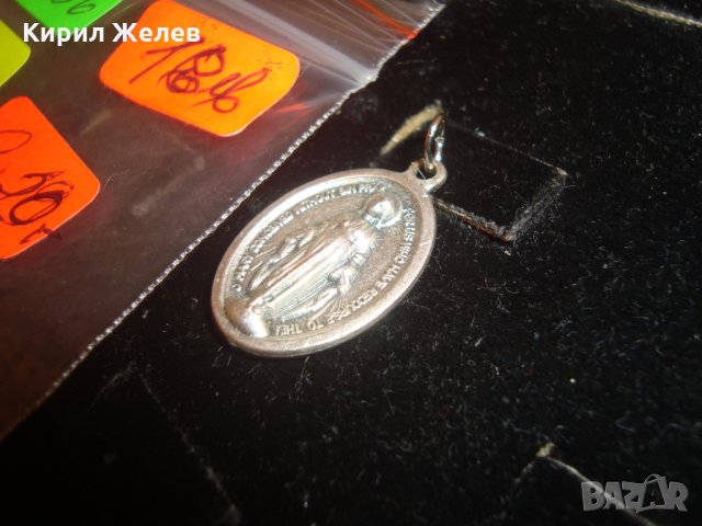 ПОСРЕБРЕНА МИНИАТЮРНА КАТОЛИЧЕСКА ИКОНА 12656, снимка 2 - Колиета, медальони, синджири - 30293843