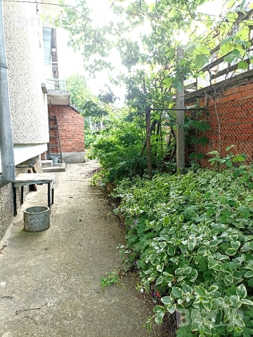 Масивна къща Берковица, снимка 3 - Къщи - 53996952