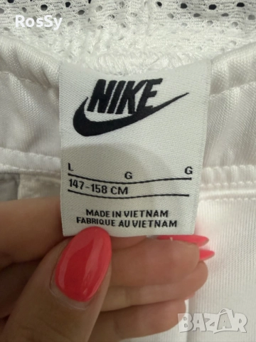оригинално детско долнище Nike Air, снимка 7 - Детски анцузи и суичери - 55876341