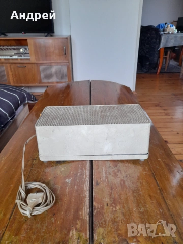 Стар стабилизатор на напрежение Таврия-3