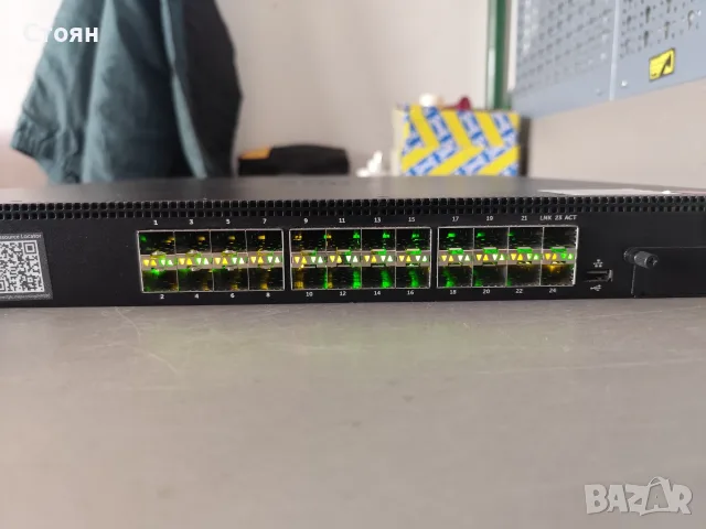 10GbE Суич Dell Networking N4032F (2x PSU, Рак релси) – Перфектен