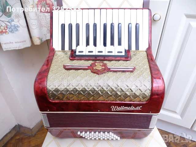Акордеон Велтмайстер 40 баса, снимка 3 - Акордеони - 52131006