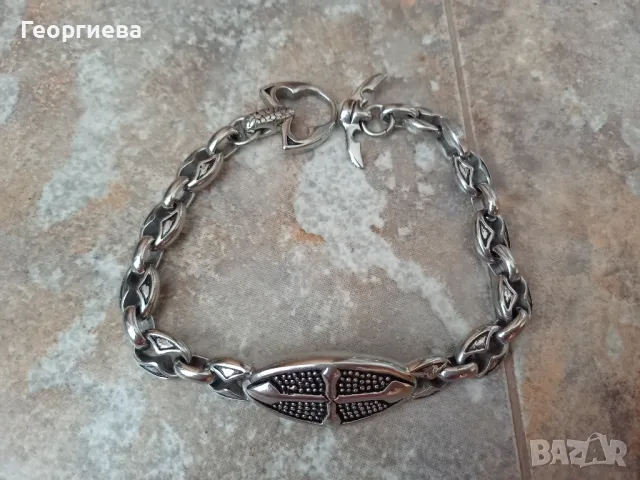 Стоманена гривна 