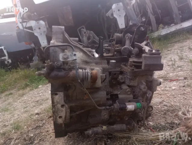 Скорости скоростна кутия Тойота Авенсис toyota avensis 2.0d4ď 126коня, снимка 2 - Части - 47284988