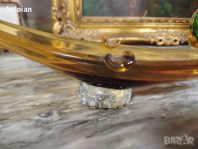 Murano, великолепието на авторското стъкло. Пепелник гондола 60лв, бонбониера 80. Лебеда 45. Размери, снимка 11 - Декорация за дома - 48374788