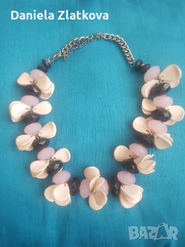 Ефектно дамско колие