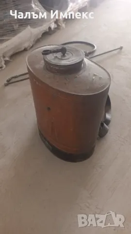 Лозова пръскачка -ретро, снимка 2 - Селскостопанска техника - 49233250