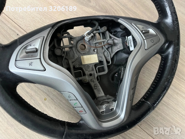 Волан мултифункционален за Хюндай ИХ20 / Hyundai IX20, снимка 4 - Части - 51965155