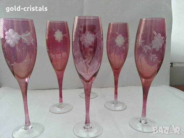 Ретро стъклени чаши гравирани цветно стъкло