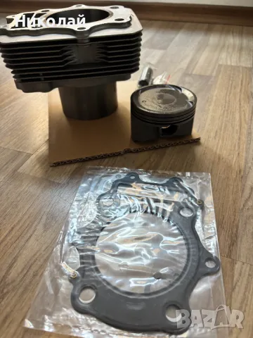 Цилиндър и бутало Сузуки ДР 350 Suzuki DR 350, снимка 2 - Части - 49169453