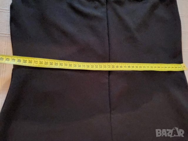 Малка черна рокля на MOHITO р-р L, снимка 3 - Рокли - 42421226