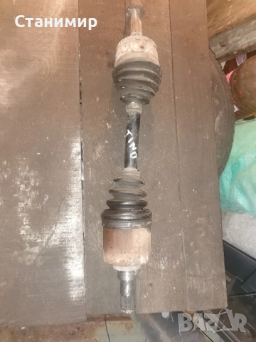 лява полуоска Нисан Алмера Тино 2.2 дизел 114 коня 