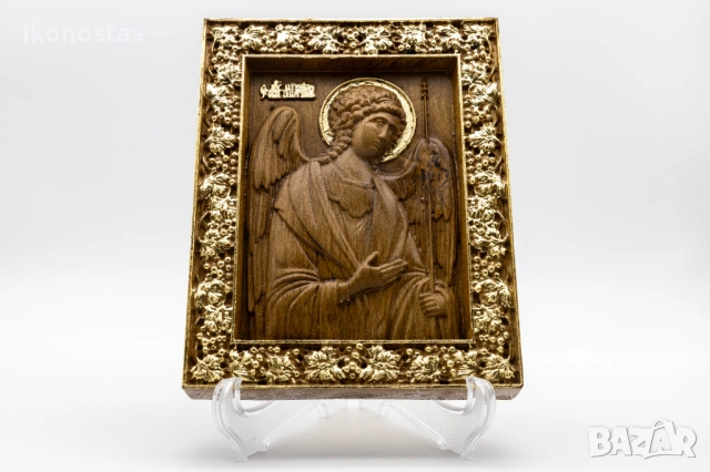 Релефна позлатена икона на Архангел Михаил – закрилникът, снимка 4 - Икони - 53224039