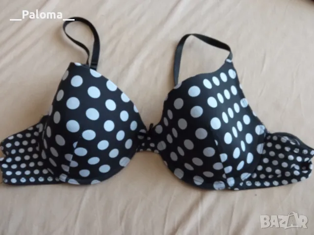 Сутиени, снимка 3 - Бельо - 47365681