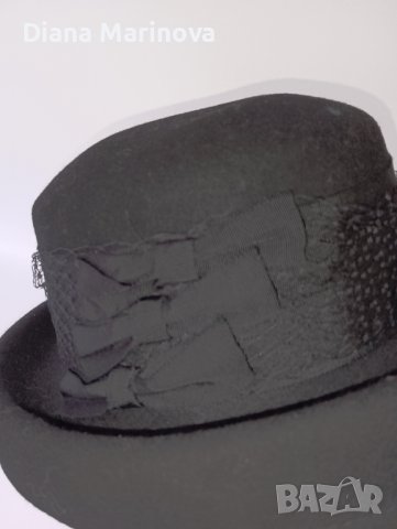 Елегантна дамска черна зимна шапка с широка периферия, ретро стил, 100% вълна, федора, снимка 2 - Шапки - 39549212