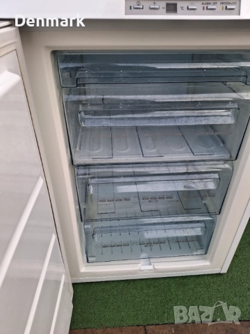 Фризер AEG , снимка 3 - Фризери - 52368159