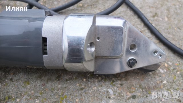 Продавам електрическа ножица за ламарина , снимка 3 - Други инструменти - 30879598