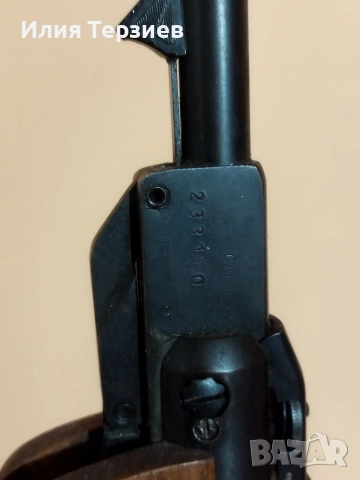 Продавам въздушна пушка Slavia 631 Model 77 Lux, произведена през златните години (1982 г.)., снимка 2 - Въздушно оръжие - 52872541